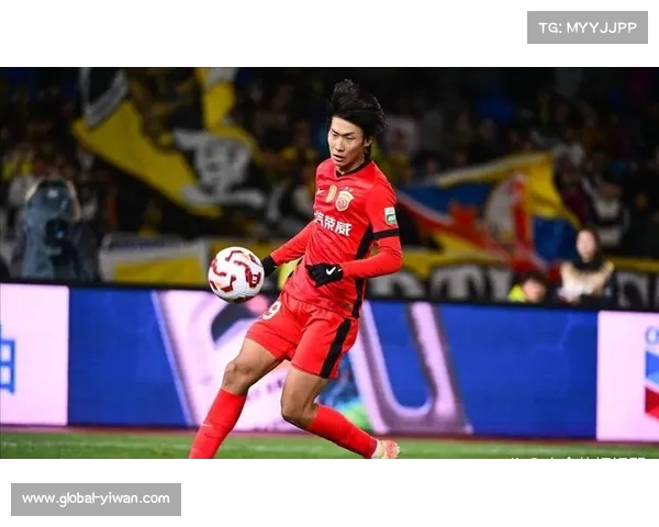 李新翔精准左路传中 古斯塔沃精彩头球攻门造神之夜